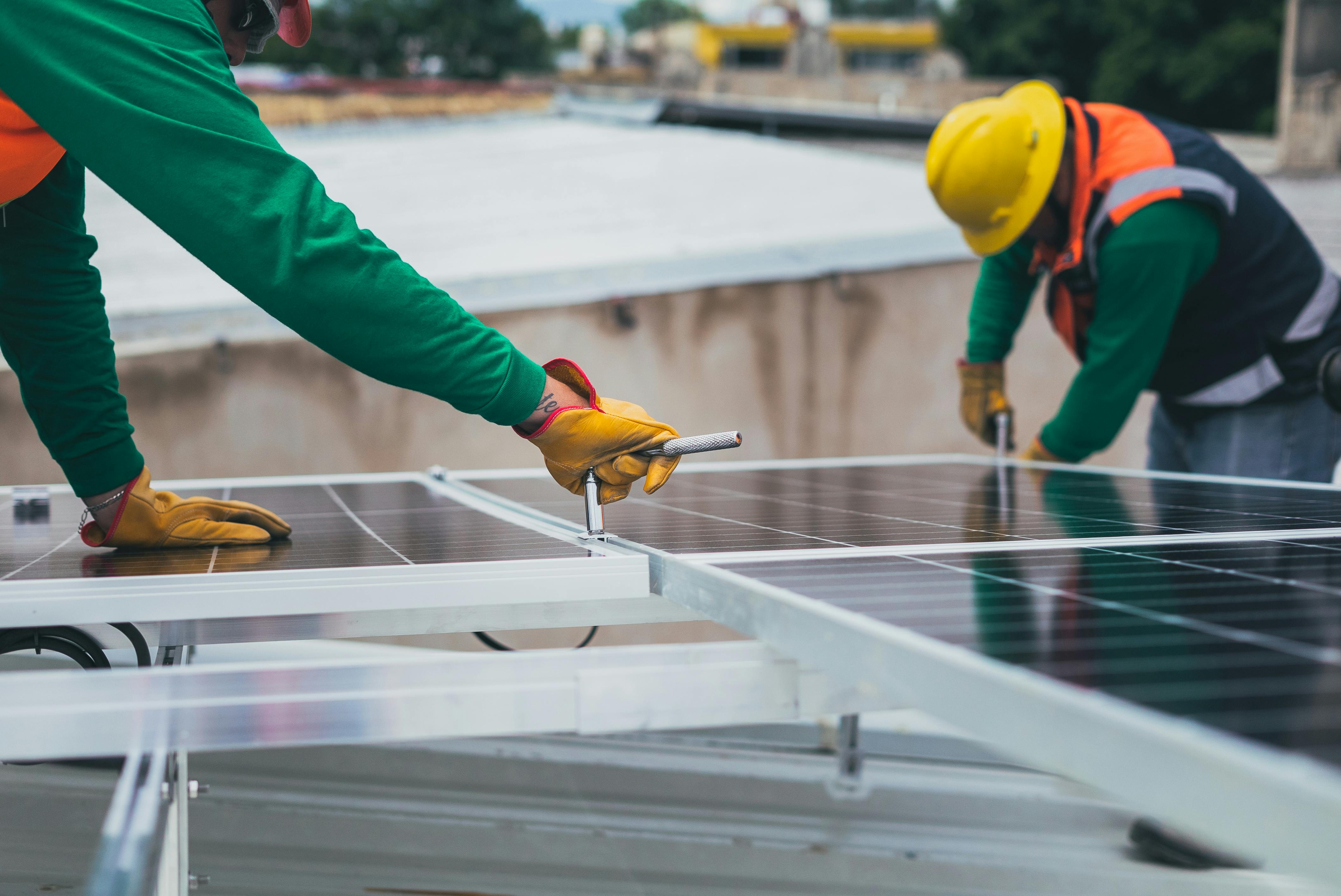 Installation von Solarmodulen